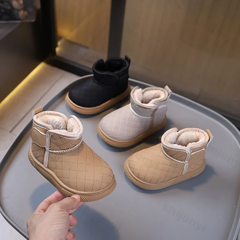 

Children's Snow Boots 2025 Winter New Warm Plush Baby Girls Ankle Boots Fashion Fluffy Kids Comfortable Cold Proof Cotton Shoes