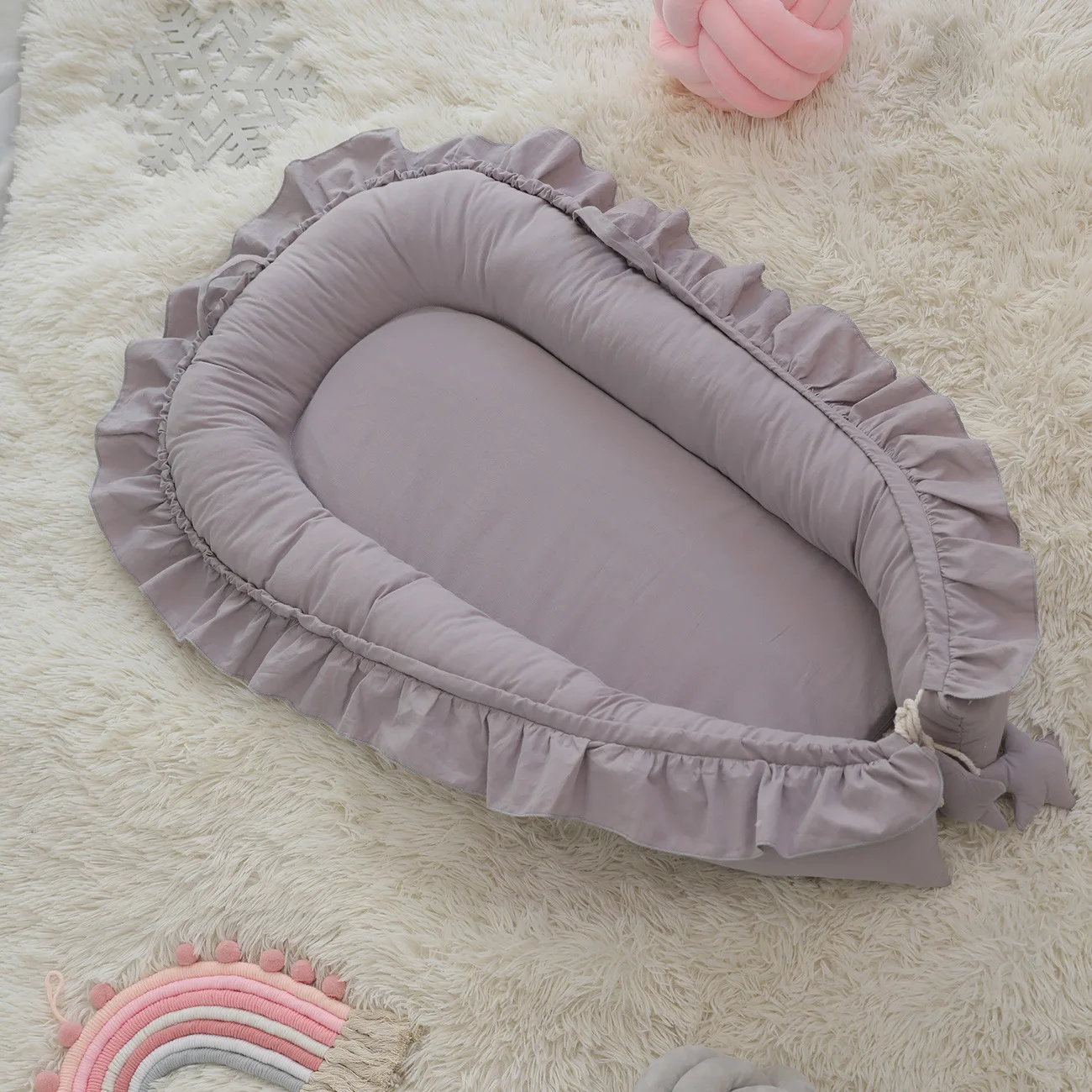 R for Boys and Girls Baby Bassinet Bumper Soft Travel Bed Birth Gift Portable Crib Lounge Baby Cotton Nest Bed  Baby Basket