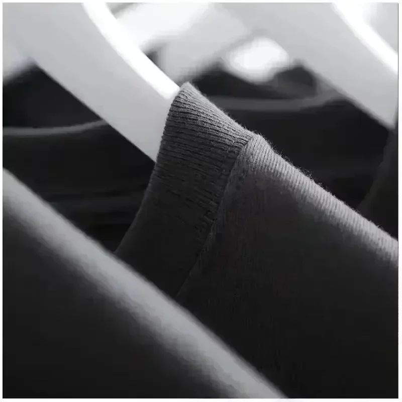 Trendiges Herren-T-Shirt mit lustigem herzförmigen Design, aus 100% Baumwolle, geeignet für den täglichen Gebrauch als Herrenbekleidung. – Detail 4