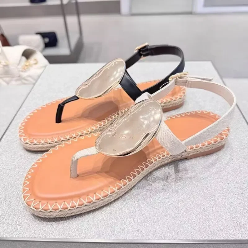 Scarpe donna 2024 estate nuova cintura con una sola parola Design sandali perizoma da donna Fashionabl e sandali piatti versatili Sandalias De Mujer