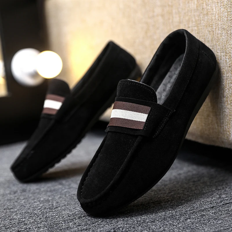 HKDQ الأصلي الكاكي الرجال المتسكعون مريحة الانزلاق على الجلود حذاء كاجوال للرجال الأخفاف خفيفة الوزن المضادة للانزلاق أحذية قيادة