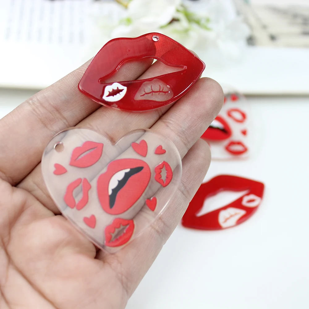 10Pcs/ Acrylic Valentine Day Sexy Heart Red Lip Kiss Me Mouth Charm Pendant For Diy Earring Necklace KeyChain Jewelry Making