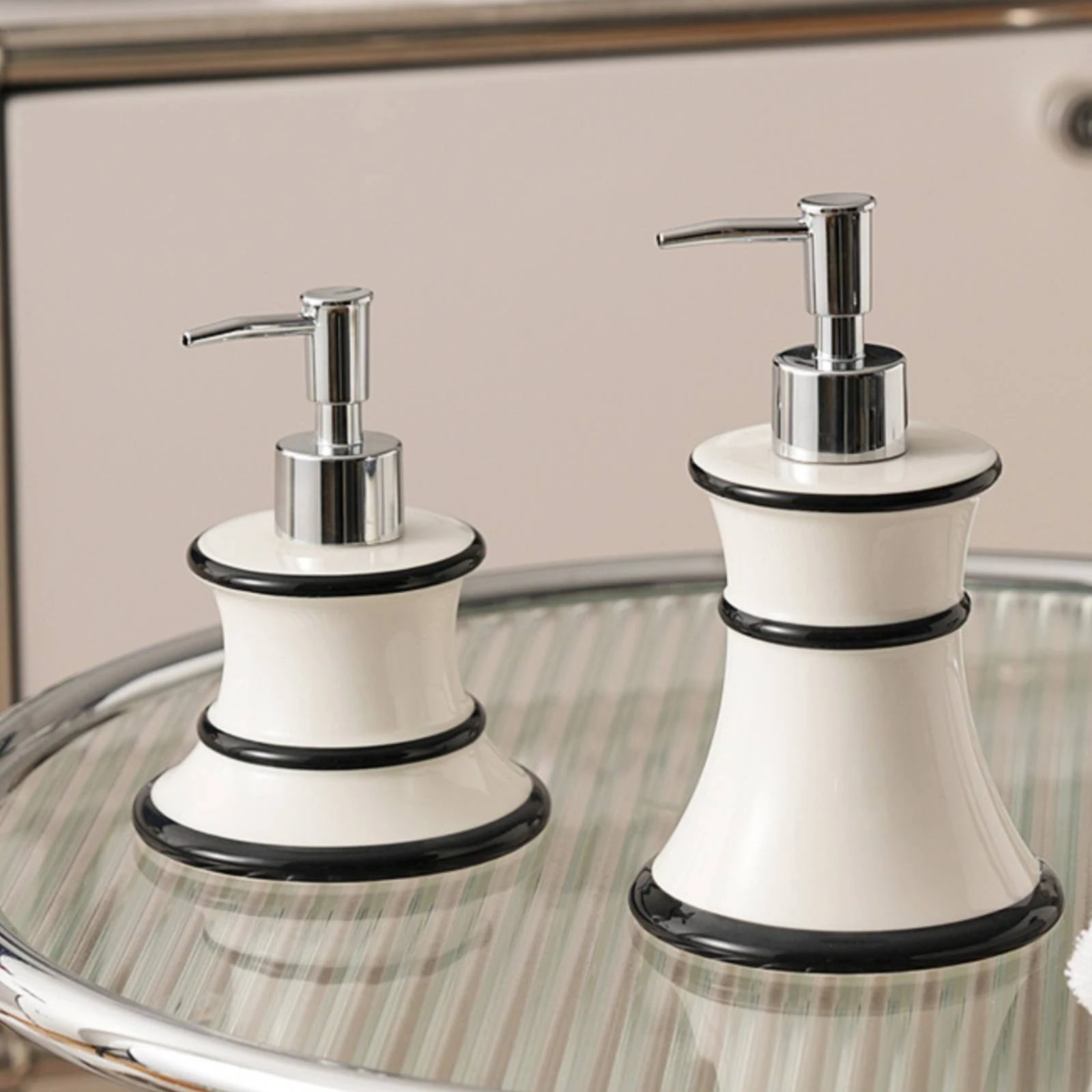 

Ceramic Lotion Bottle Waist-Shaped Pump Lotion Bottle Ceramic Soap Pump Decorative Bathroom Decor Easy to Press