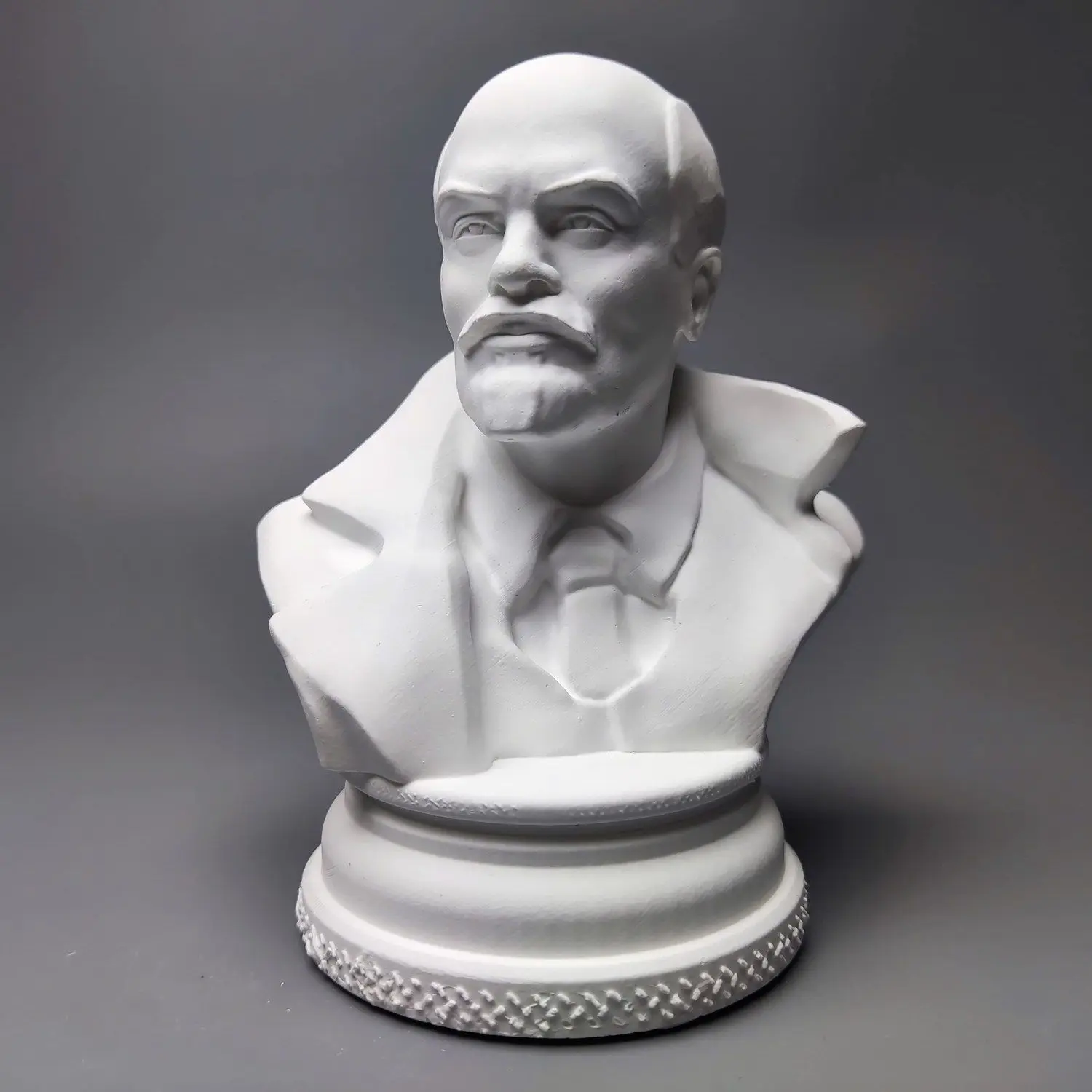 

Vladimir Ilyich Lenin great man plaster statue ornaments art teaching aids sketch head sculpture graduation bust model