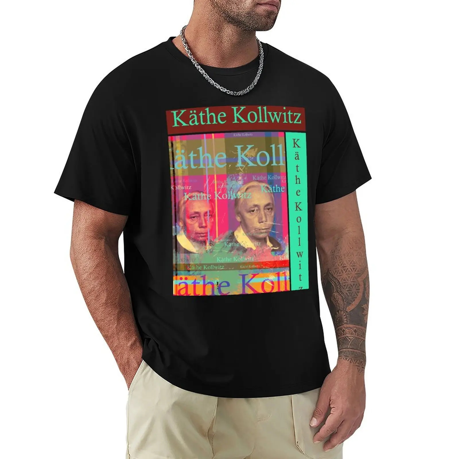 Beautiful K?the Kollwitz portrait, aesthetic collage of the well-known German artist and sculptor T-Shirt