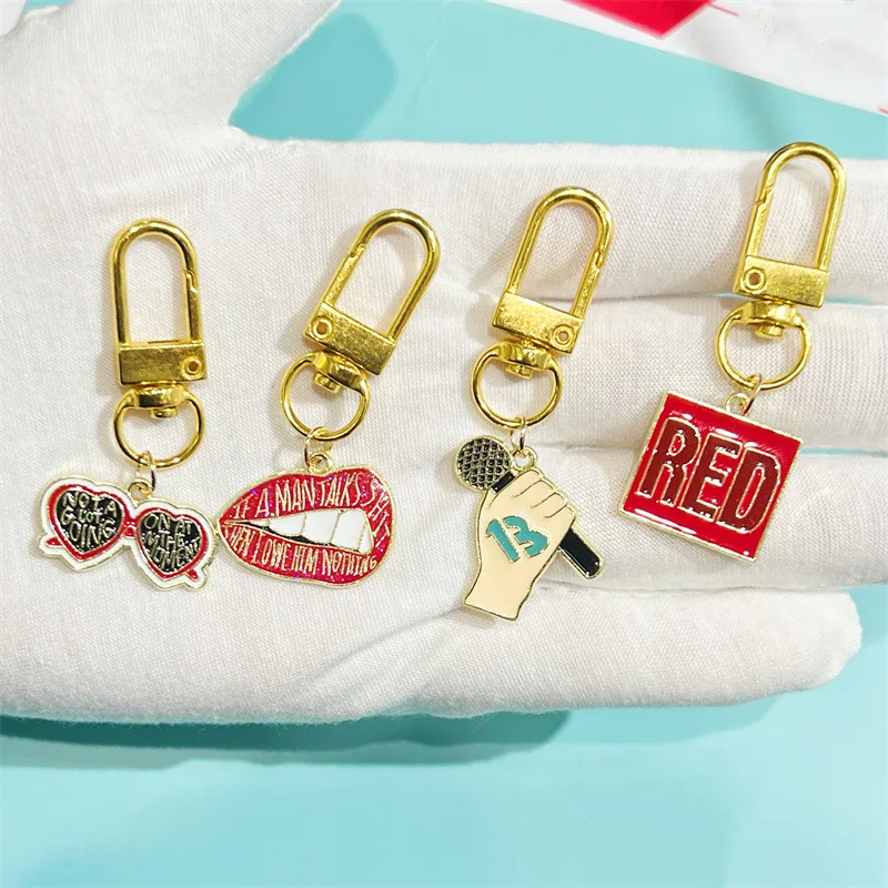 NEW Singer S.T Keychain Fashion Idol Kawaii Keyring Pendant Car Key Holder Party Fans Gift Charms Accessories