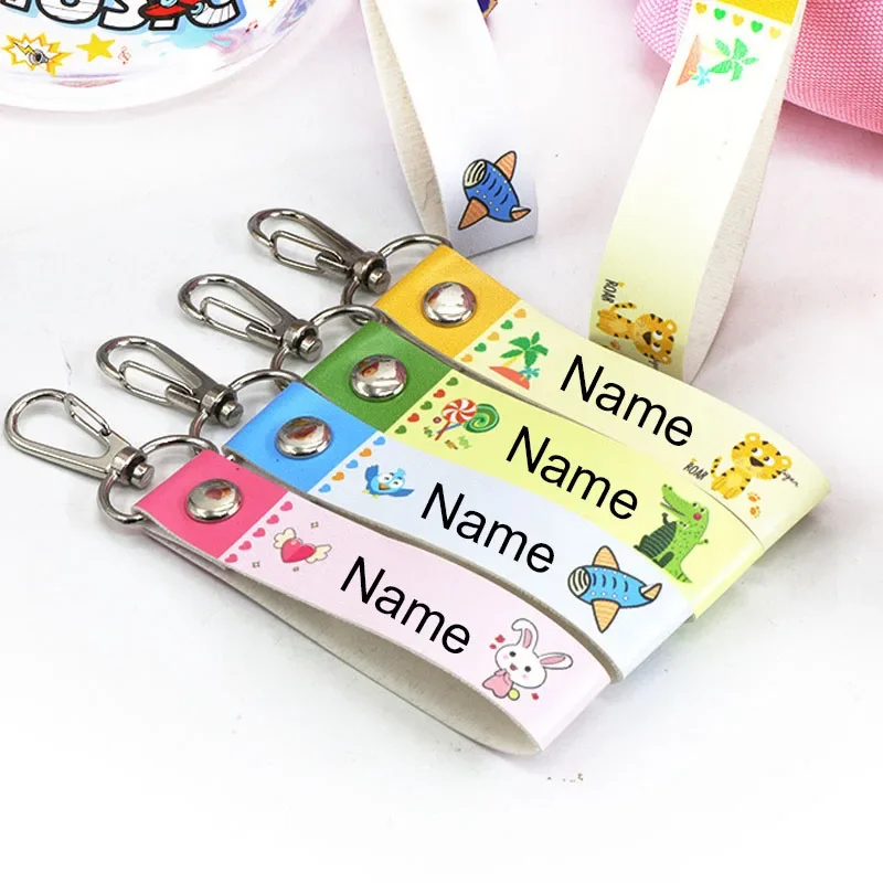 Etiqueta con nombre personalizada para niños, colgante de bolso escolar, llavero de nombre para niños de jardín de infantes para ir a la escuela,