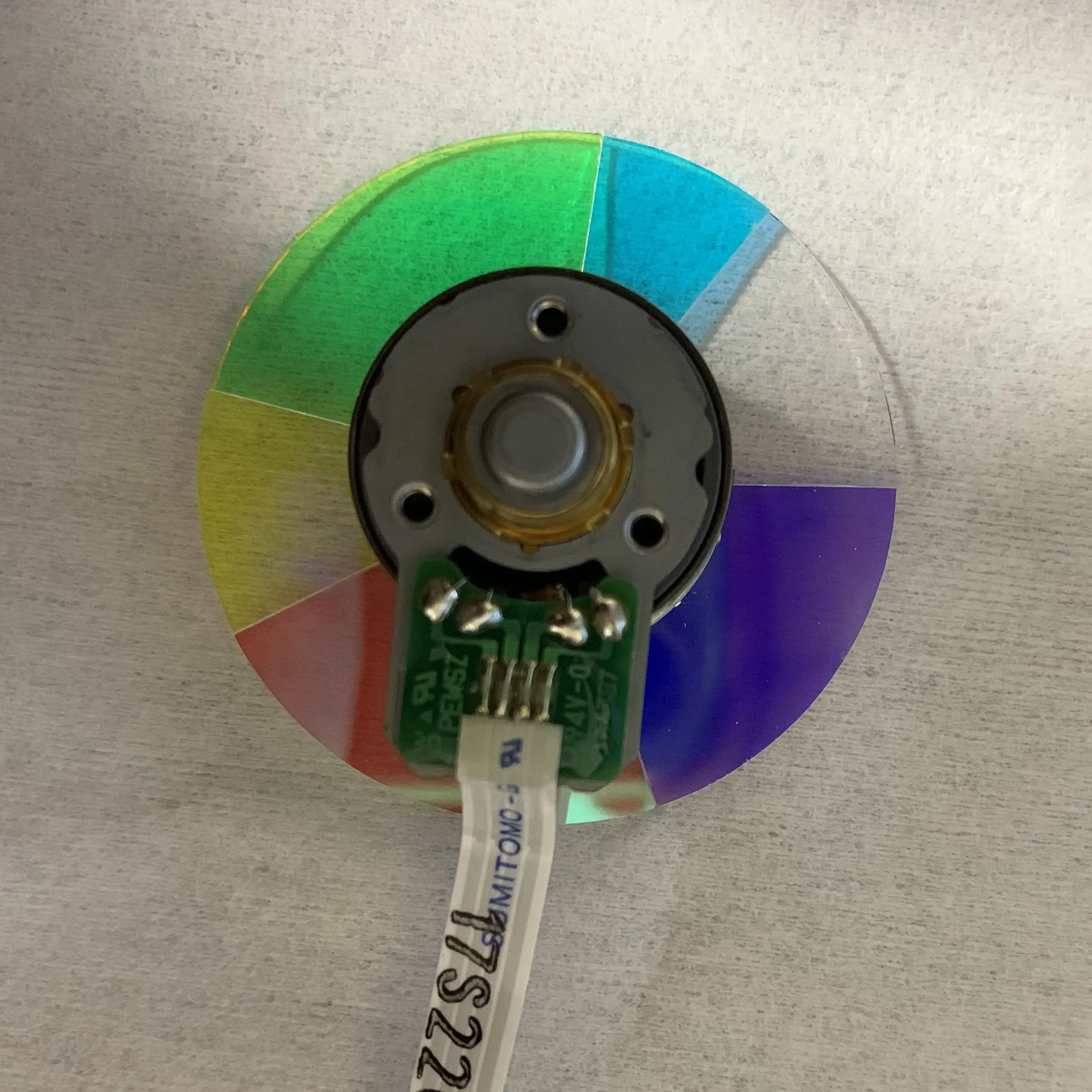 Brand New & Original for Optoma 1510X, VE28X, HD66 Projector Color Wheel (102384732)。