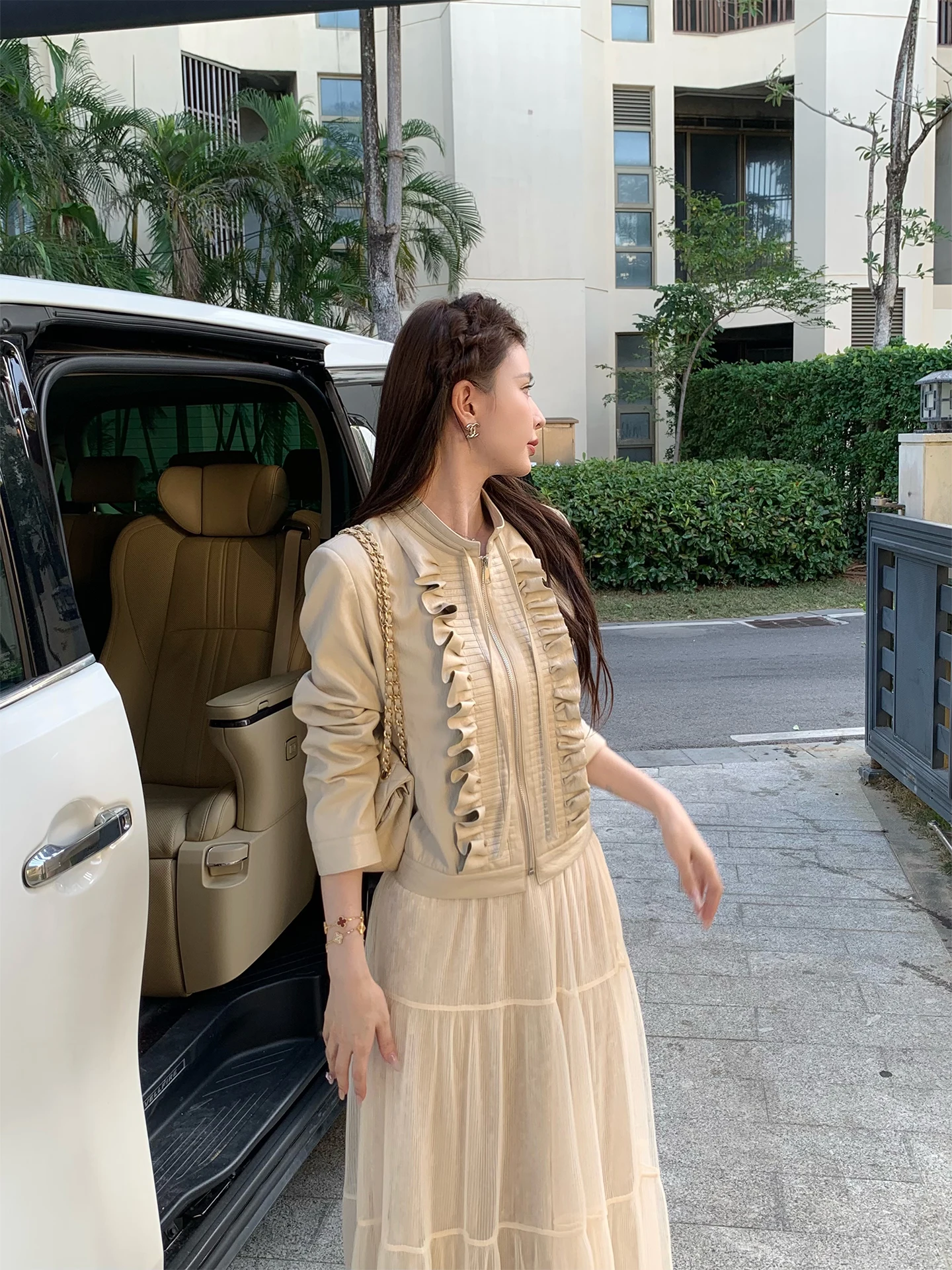 

Ele Women's Leather Jaet Slimming Design Casual Sle Stand Fit Long Sve Zipper Closure Straight Hem Spring New