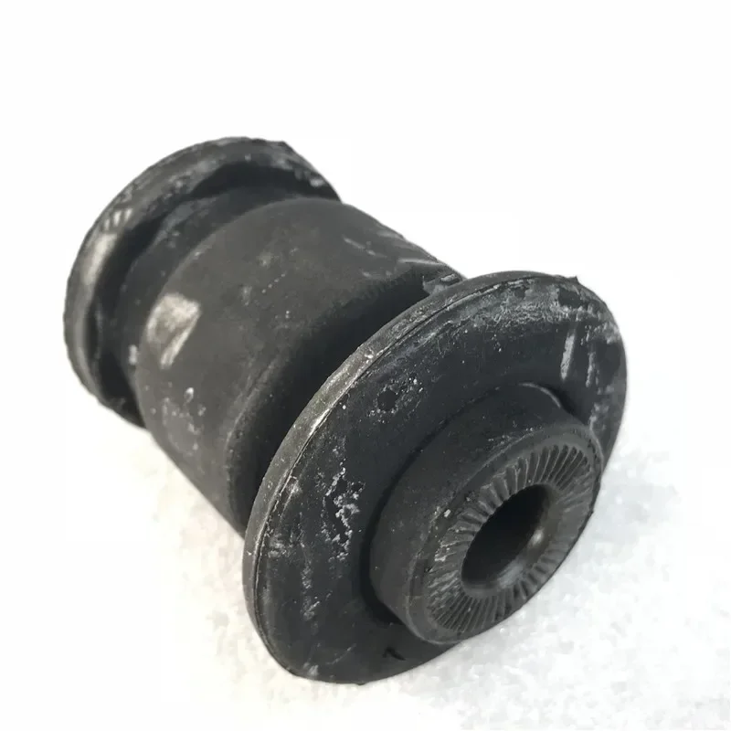 Lower Control Arm bush for Chery M11 A3 Arrizo 5 7 control arm rubber sleeve