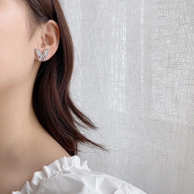 Korean Simple Trend Butterfly Zircon Earrings Fashion Cute Animal Earstud Jewelry Accessories Gifts Trendy Dangle Earrings