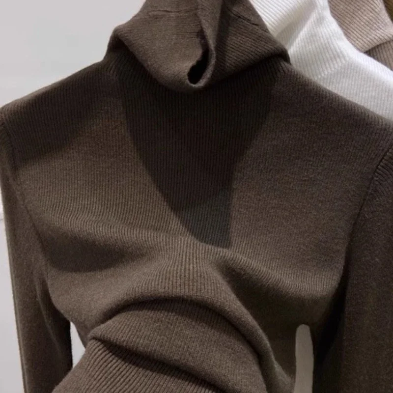 

2025 теплый мягкий вязаный повседневный вязаный базовый женский топ, новый однотонный тонкий свитер с воротником, осенне-зимний женский пуловер