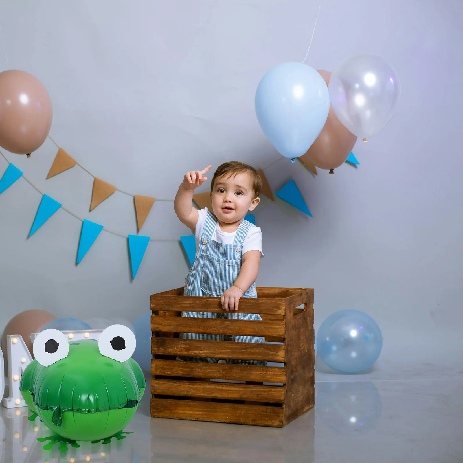 

Walking Frog Balloon Inflatable Foil Aluminum Animal Reptile Birthday Baby Shower Party Balloon Classroom Decorations