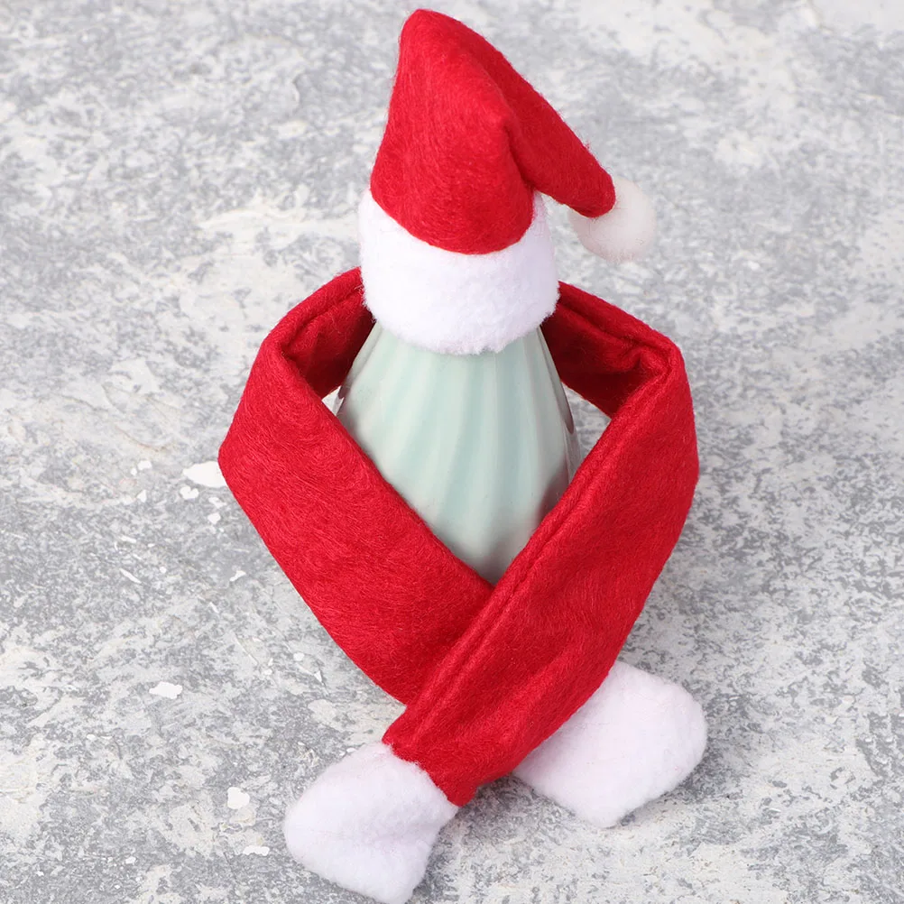 

8 Sets Christmas Hat Scarf Kits Premium Material for Wine Bottle Covers Xmas Decor Supplies Mini Size Party Hats