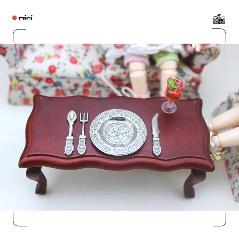 Luxury Detailed Metal Mini Plates, Doll Home Tabletop Decor, Miniature Kitchen Accessories