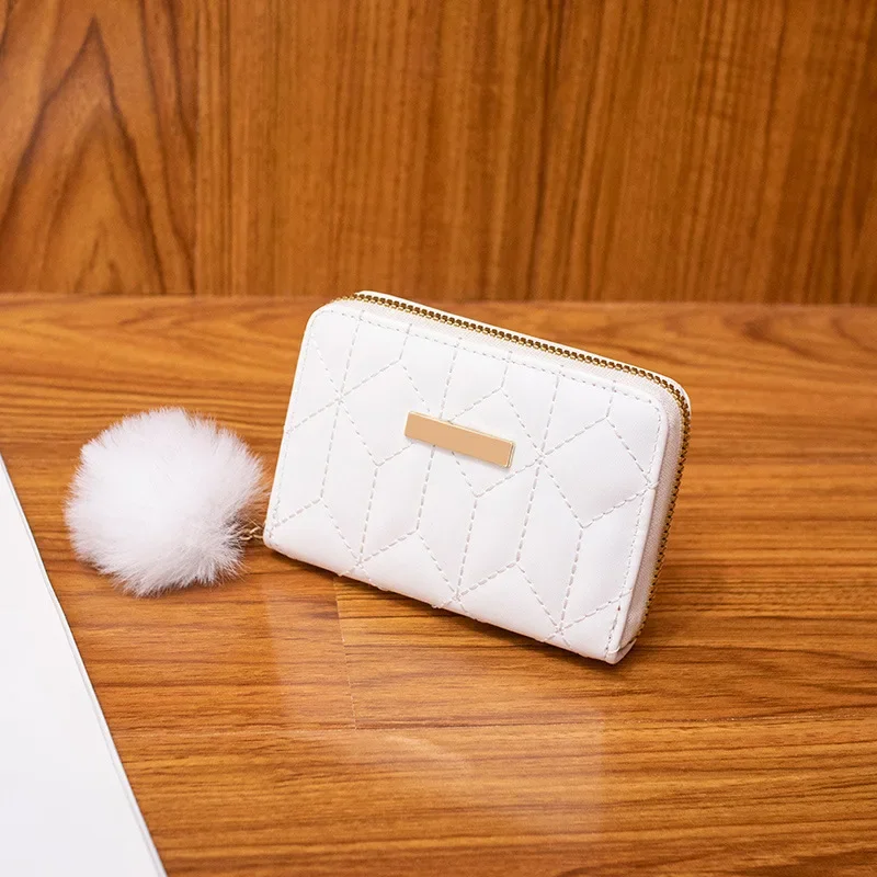 Mini Short Wallet Women'S Leather Credit Card Organizer Coin Purse Pompom Ball Pendant Leisure Foreign Trade Package