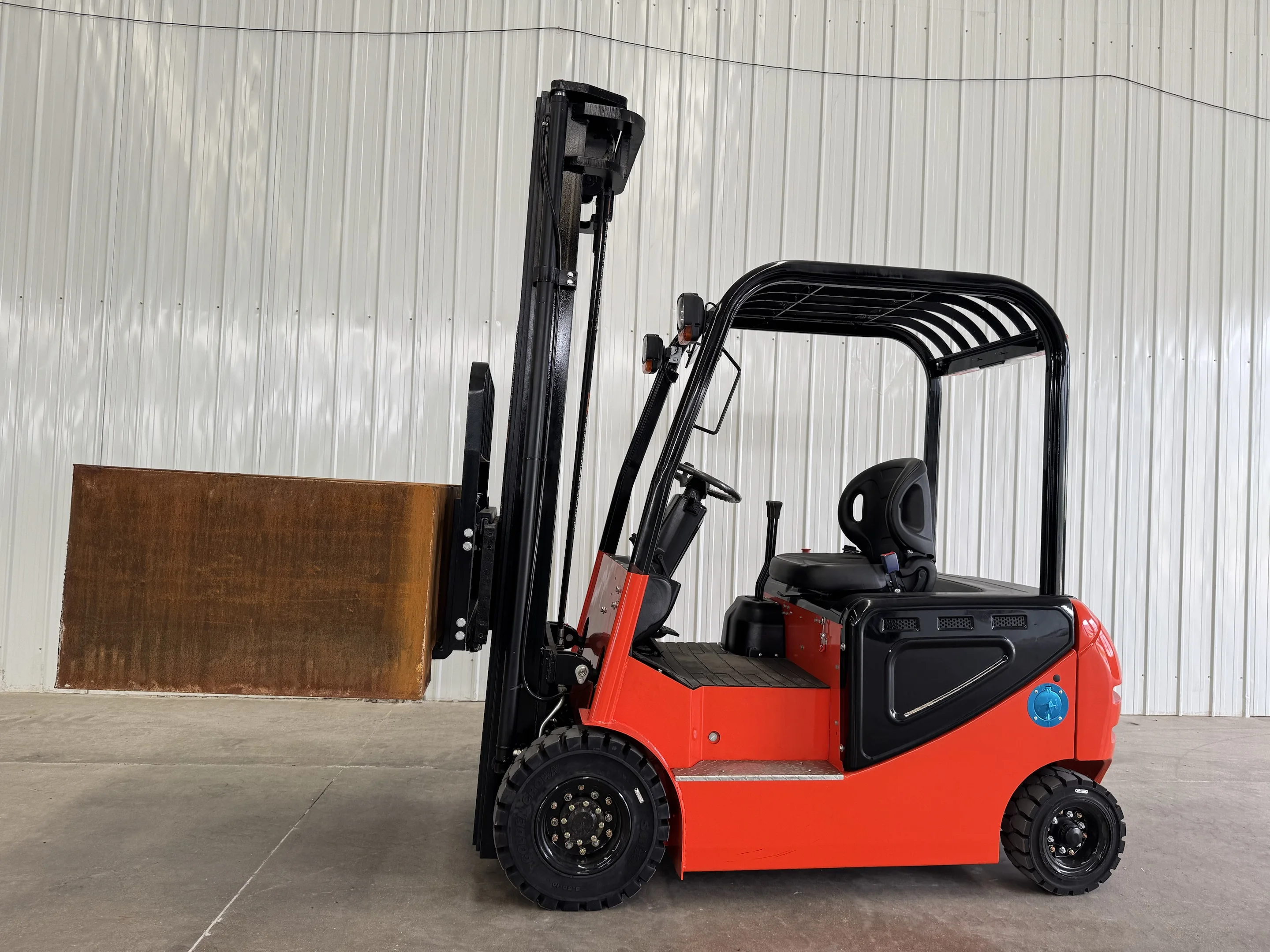 

Electric LPG 1.8t Forklift with Automatic Transmission - 2.5t Capacity LPG Forklift Trucks for Sale from Reliable Suppliers