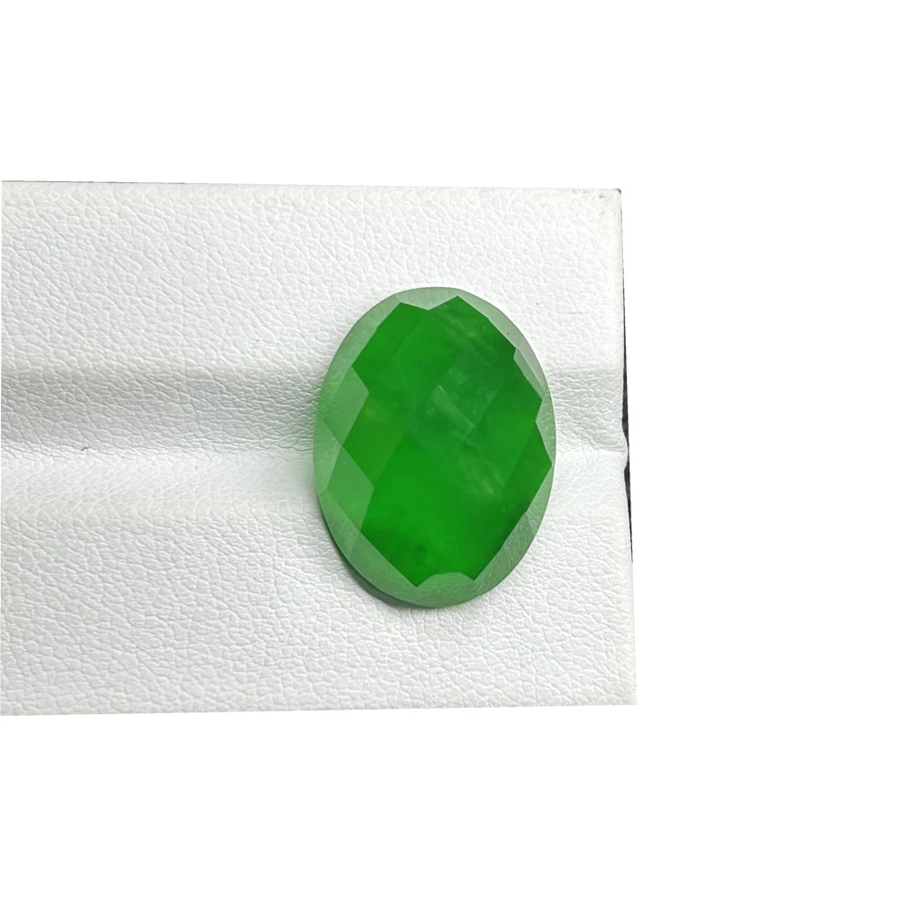 

Meisidian Oval Flatback Checker Cut 15x20mm 18 Carat Myanmar Jade Cabochon Natural Burma Jadeite Stone