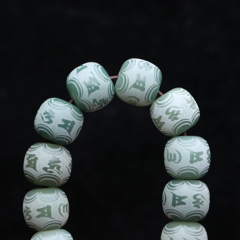 Natural Bodhi 12MM Green Bodhi green seed bracelet unisex six-character mantra beads