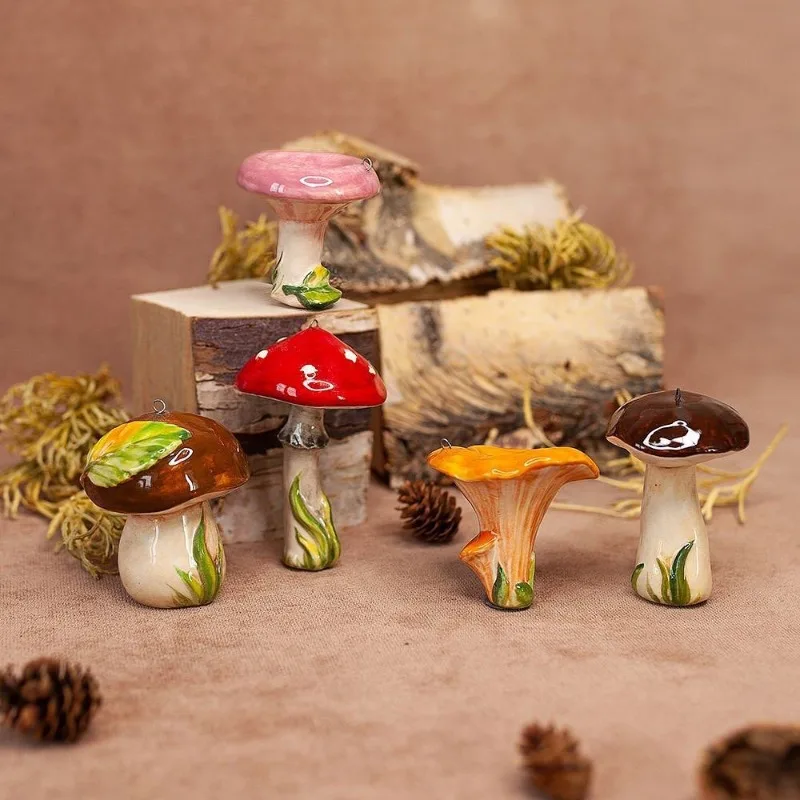 

Новый милый красочный кулон в виде гриба с уличным пасторальным стилем, модное ожерелье из нержавеющей стали 18 карат с позолотой, рождественский подарок