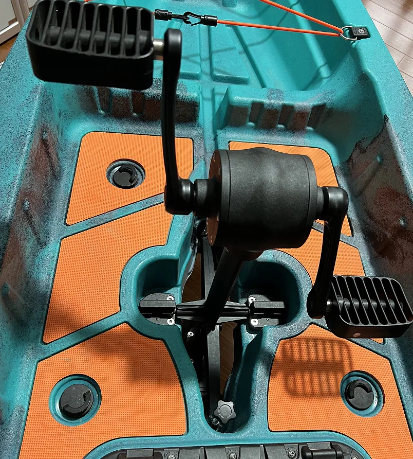 Produkty chińskie Kajak wędkarski Kontroler nożny Pedały System napędu śmigła do przodu i do tyłu Akcesoria do zabaw wodnych