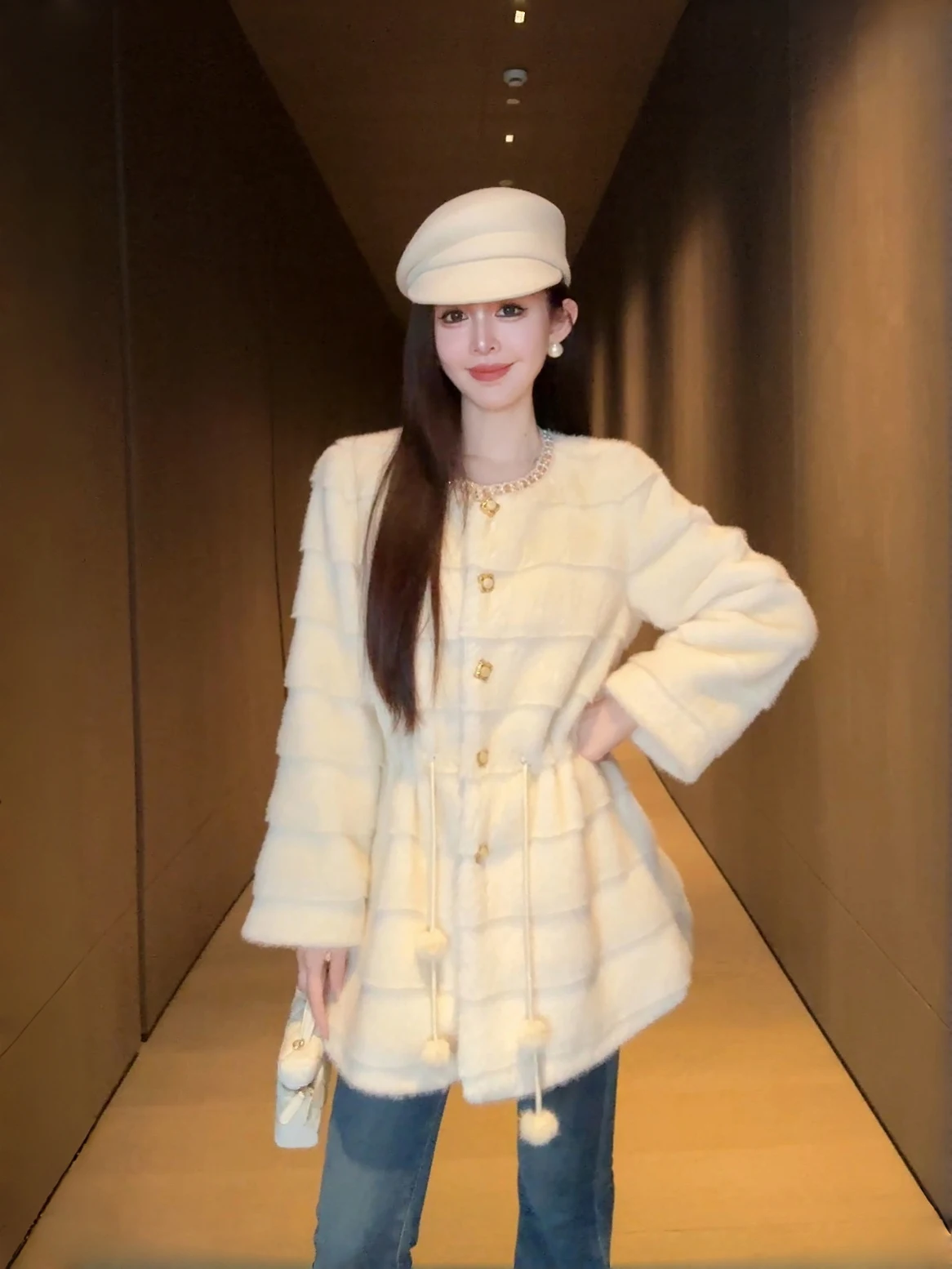 

Пальто XiaoXiao Yu из плотного вельвета с эффектом норки, с поясом, круглым вырезом, средней длины, повседневное, из полиэстера, с длинными рукавами