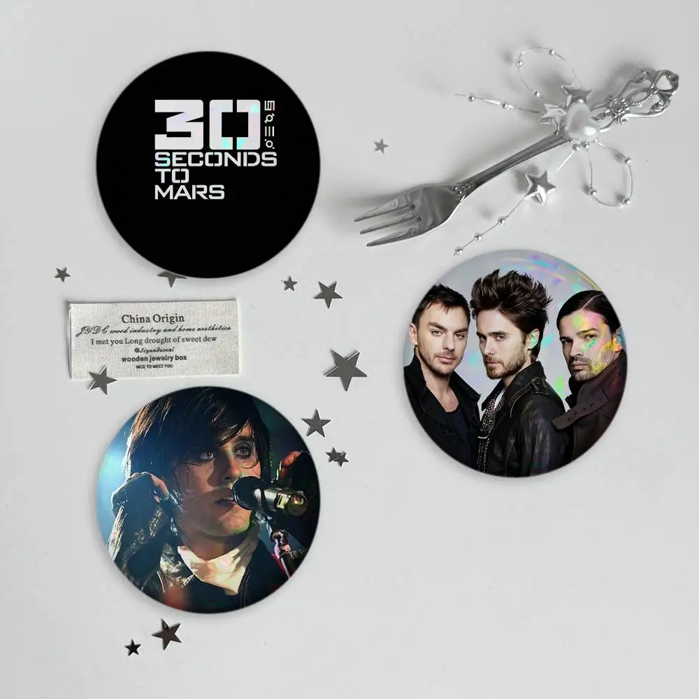 30 T-Seconds to Mars Brooches Cartoon Badge Pins Backpack Hat Accessories Friend Gift