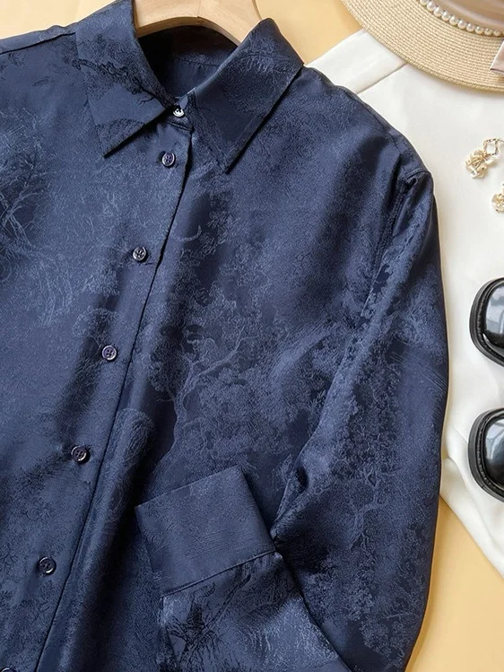 

New 2026 Women's Satin irt Luxury Embroidery Outerwear Loose Fit Long Sve Collar Breathable Comfortable Korean Sle