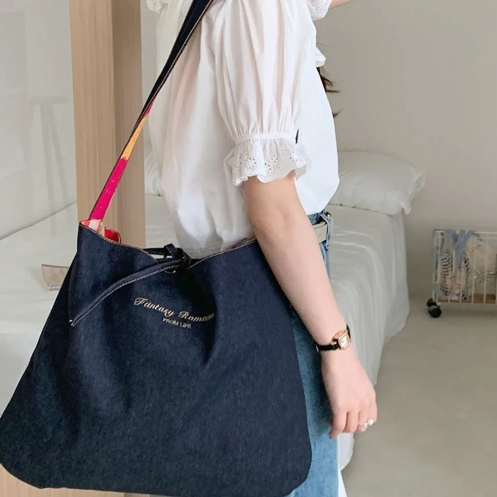

Cloth Double Sided Denim Bag Flower Large Capacity Denim Shoulder Bag Geometric Korean Style Bohemian Messenger Bag Class