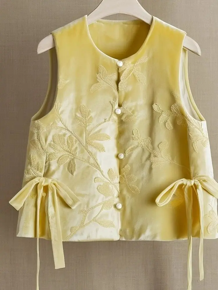 الأزهار المطرزة المخملية سترة المرأة الرجعية الصينية خمر العرقية نمط بلوزات بلا اكمام المتضخم