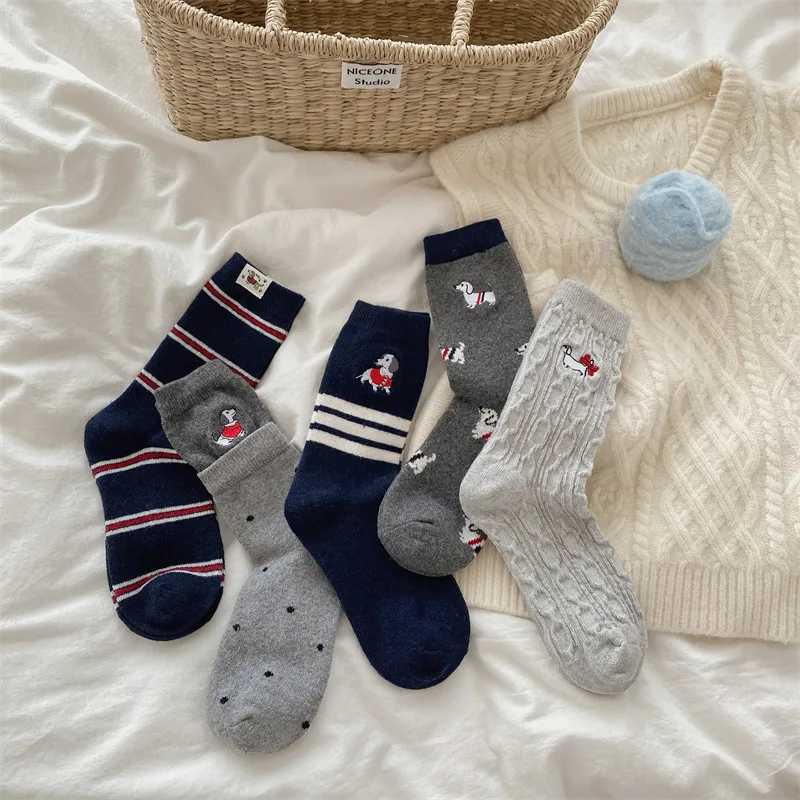 

10 pairs of versatile comfortable mid length socks for women in spring autumn warm casual mid length socks for women