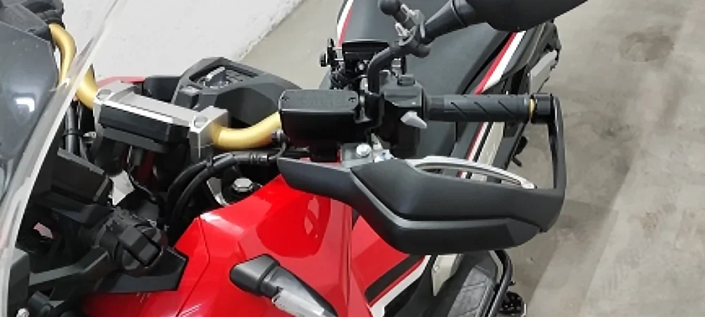 

Motorcycle modification accessories for H o n d a X-ADV 750 2017-2020 handlebar windshield hand guard
