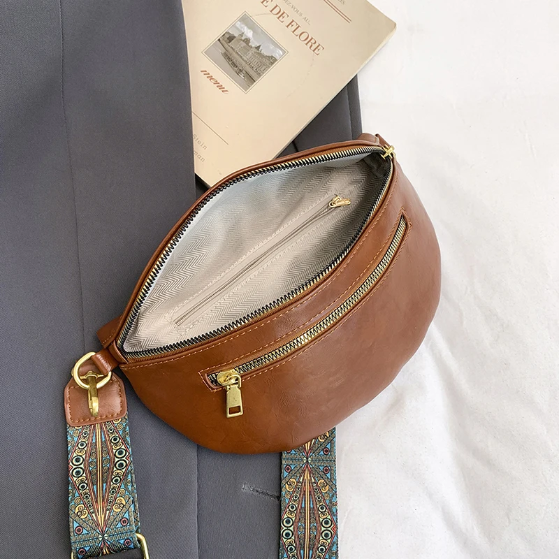 女性用ウエストバッグ ファッション シンプル チェストバッグ デザイナー ファニーパック 2025年新作 ベルトバッグ スマホポーチ レジャー レディース ショルダーバッグ クロスボディバッグ