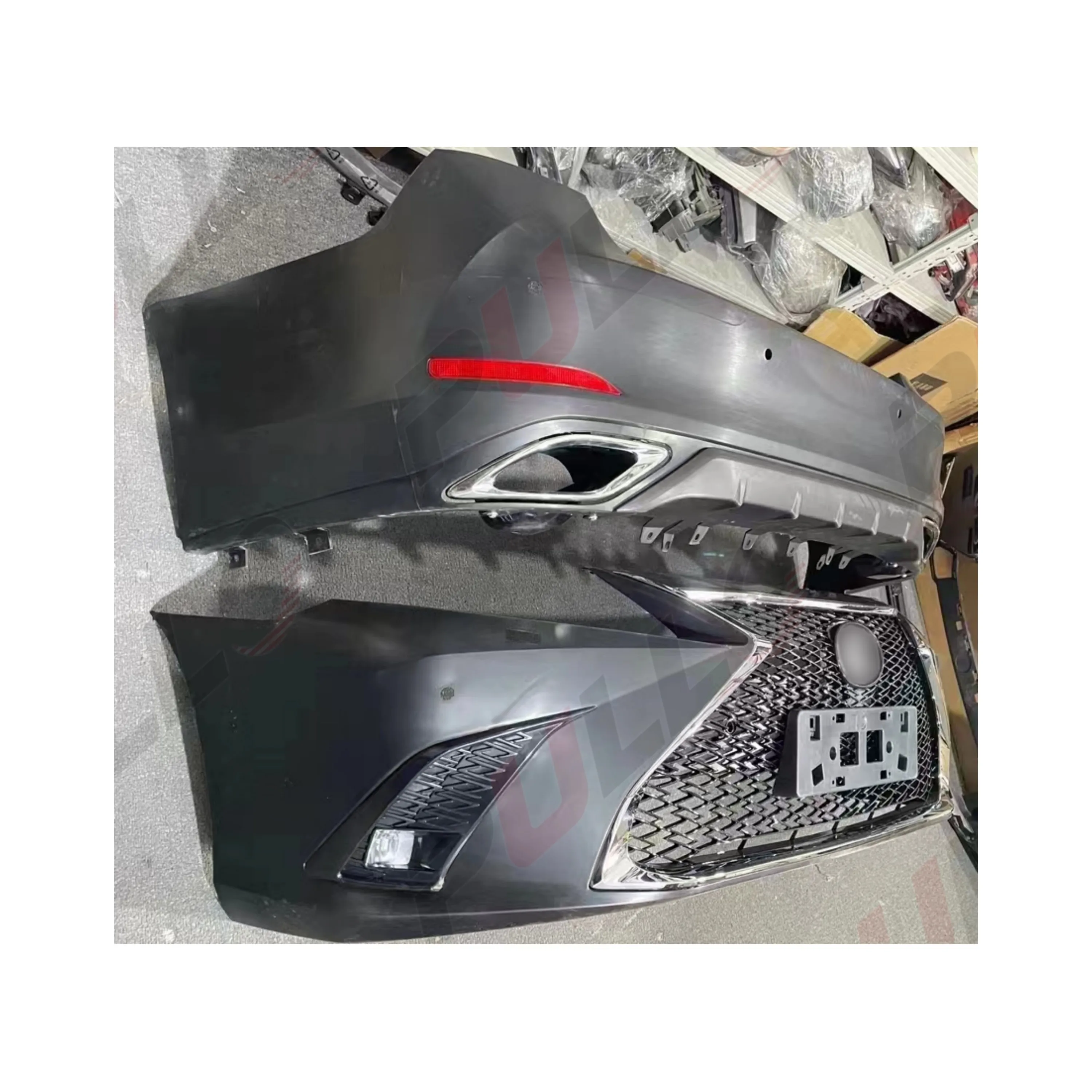 

Подходит для Lexus ES 2013-2017, обновление до модели 2018, содержит передний и задний бампер с решеткой и задним фонарем фар.