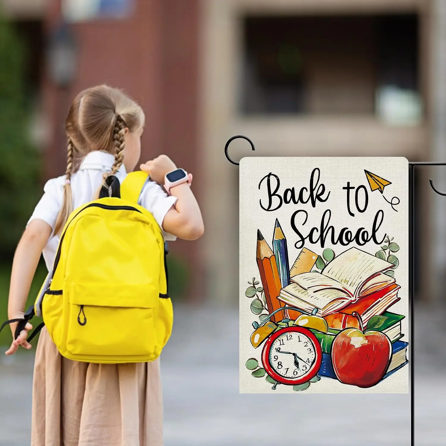 Dyrenson Back To School Book Decorative Garden Flag, First Day of School Apple Pencil Clock Classroom Yard Outside Home Deco kkz