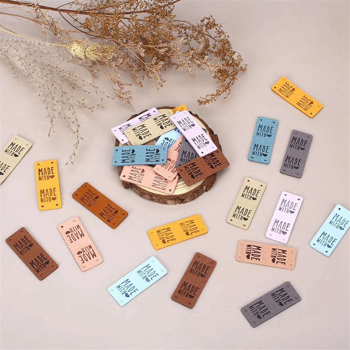 Tag fatto a mano 50PCS Etichetta in pelle PU Etichetta fatta a mano Etichetta in ecopelle Etichetta in rilievo Etichetta abbellimento Accessori fai da te in maglia