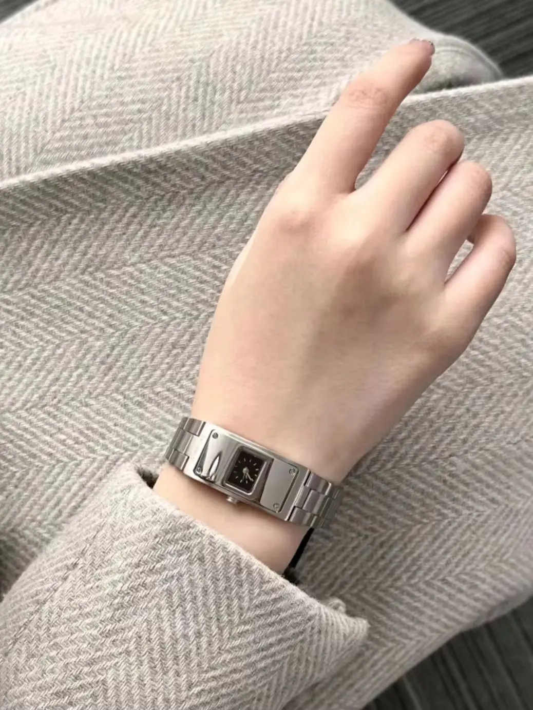 BENLYDESIGN Bracelet Watch Simple Casual Retro Waterproof Versatile High-End Quartz Movement Stainless Steel Strap Women\'s Watch
