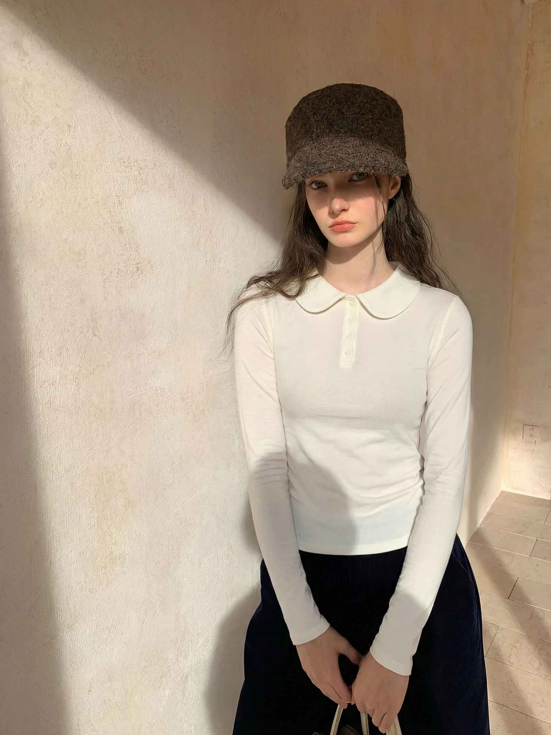 Slim Fit Long Sleeve  Neck T-Shirt Women's Spring White Doll Collar Top Casual Style Versatile for Various Occasions