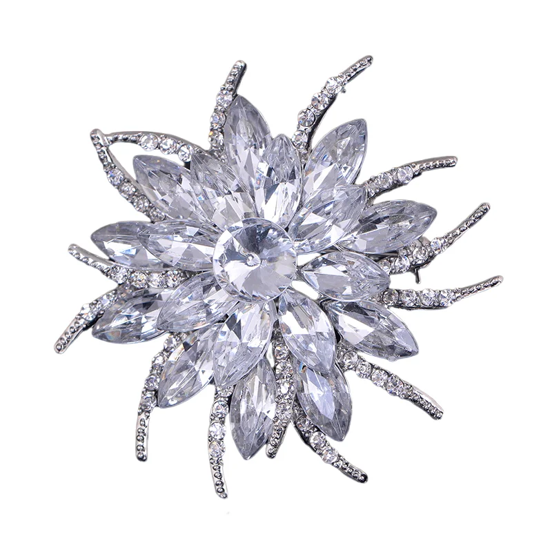 Sunflower Women\'s Brooch Jewelry New Fashion Retro Fashion Flower Brooch Crystal Rhinestone Jewelry Wedding Date Party Gifts