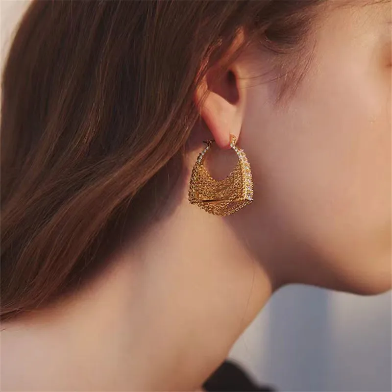 

Luxurious Metal Chain Tassel Earrings Elegant Women's Jewelry for Commuting Parties Traveling Fashionable Accessory