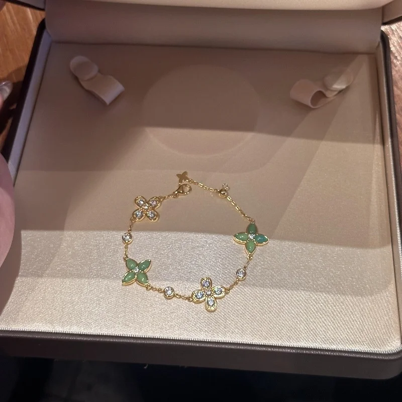 Classic Fashion Green Crystal Stone Flower Bracelet Women Personalized Stainless Steel Lucky Bracelet Jewelry Accessories Gift