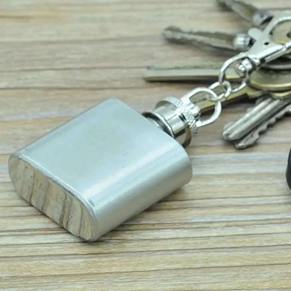 Portable 1oz Mini Stainless Steel Hip Flask with Keychain for Alcohol