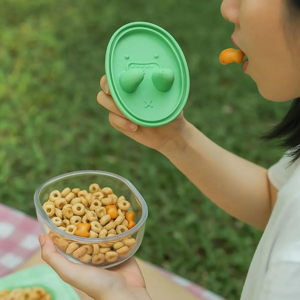 Portable Silicone Snack Storage Box 2