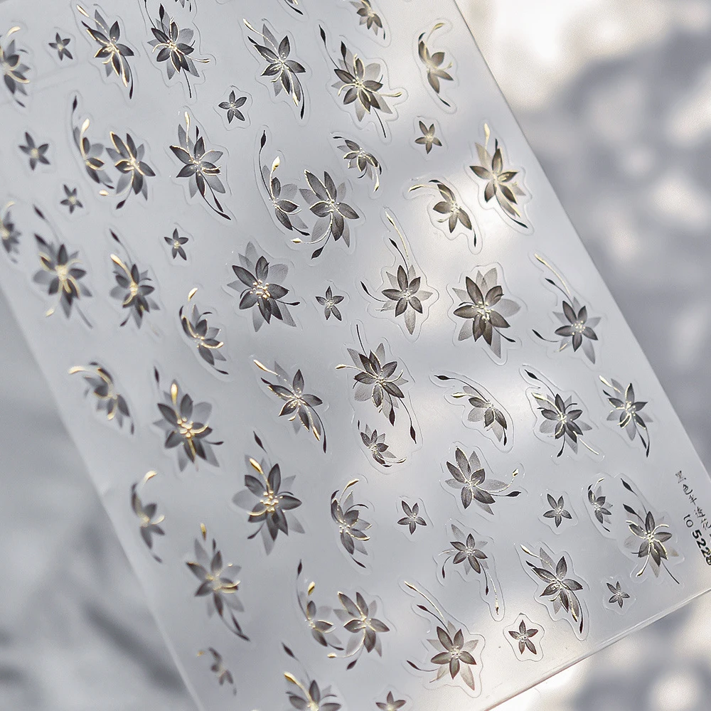 Adesivo per nail art totem verde di lusso 5D Modelli opulenti tempestati di perle Decalcomania per manicure con decorazione autoadesiva orientale vintage