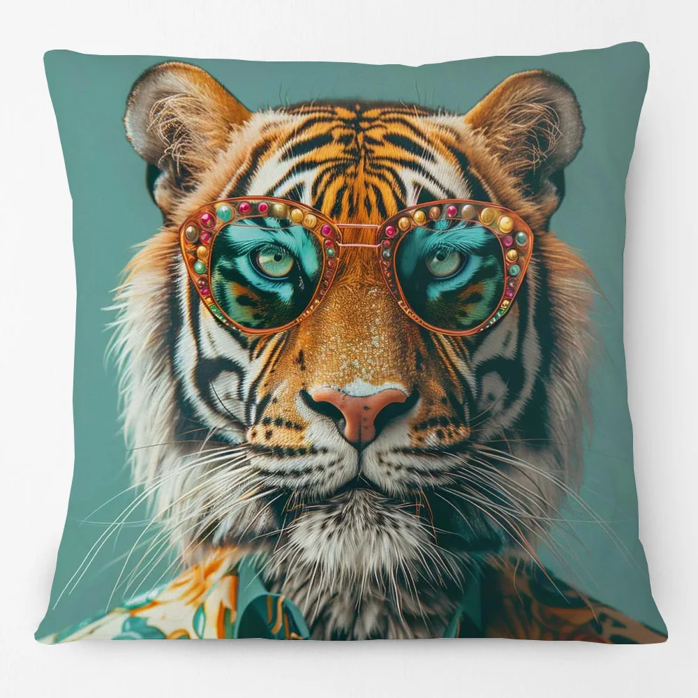 Fashion Chic Floral Animals Posters Cushion Cover Tiger Leopard Highland Cow Cockatoo Cat Dog Print Pillow Case