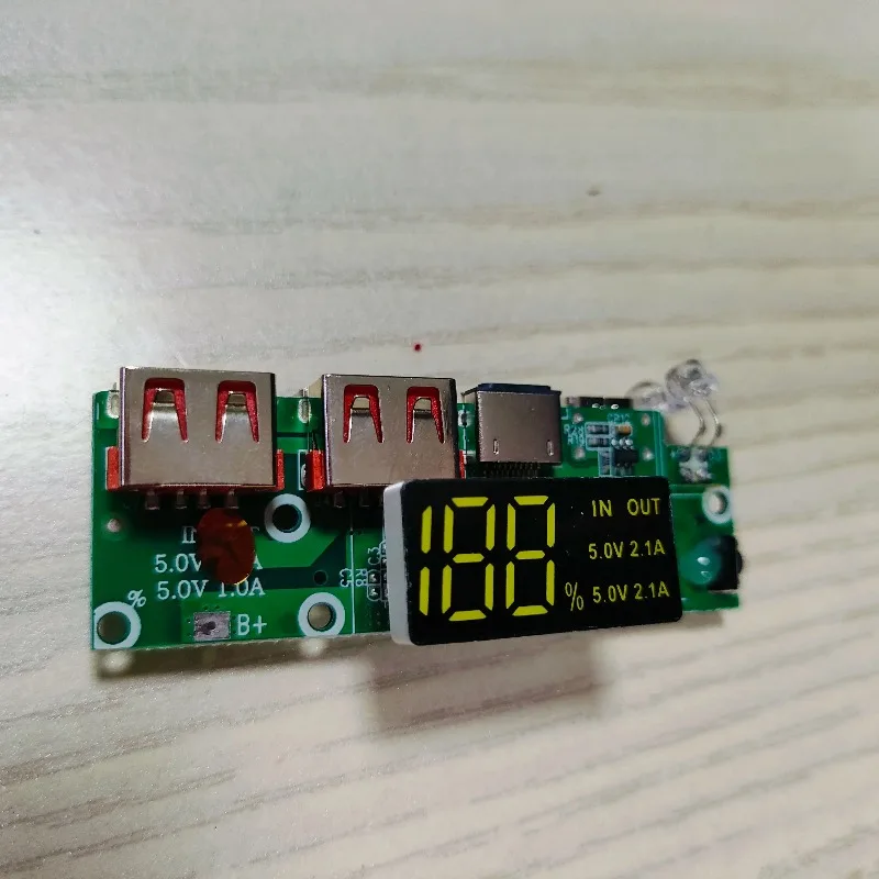 4 USB Output Multiple Charging Ports High Current Mainboard 2.1A5V Portable Power Bank Boost Module DIY