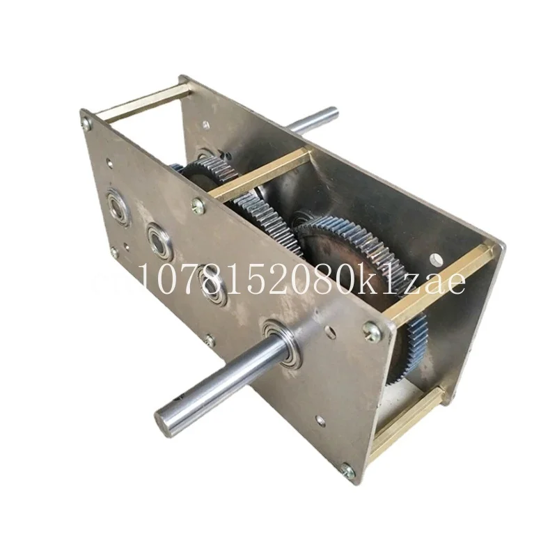 

Hand Crank Generator Speed Increasing Gear Box Can Be Customized Wind Hydraulic Transmission Gear Set Gearbox Reduction Box