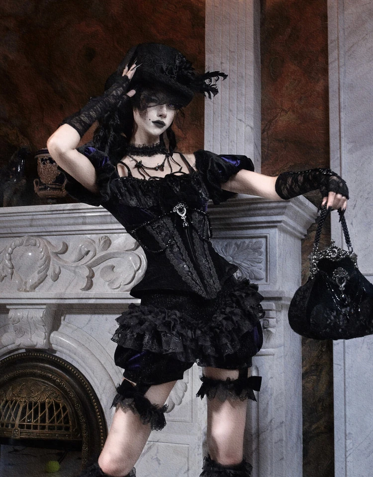 블러드 서플라이 오리지널 디자인 고딕 벨루어 레이스 스커트 팬츠 럭셔리 블랙 펌킨 할로윈 쇼츠 가을 블랙