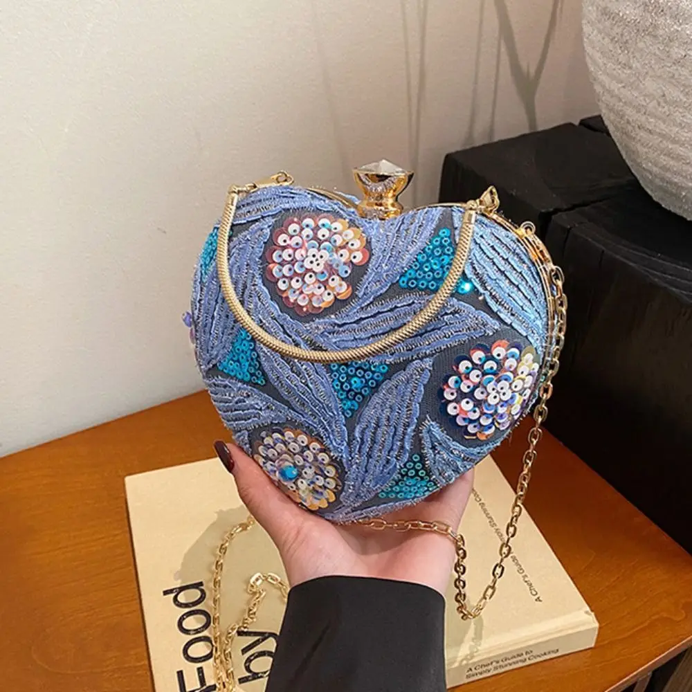 Glitter Sequin Evening Banquet Bag Embroidery Elegant Heart Shape Handbag Sweet Large Capacity Ladies Clutch Bag Girls view 5