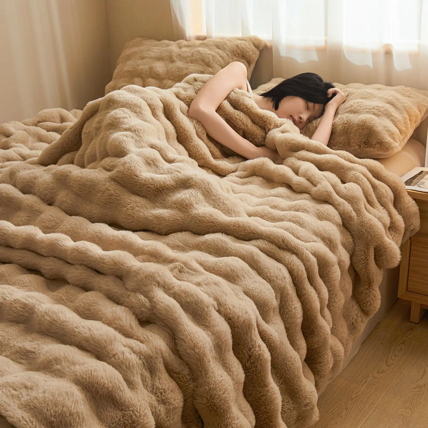 Double Layer Thickened Faux Rabbit Fur Blanket Luxury Fluffy Plush Warm Winter Blankets for Bed Solid Soft Sofa Throw Blanket